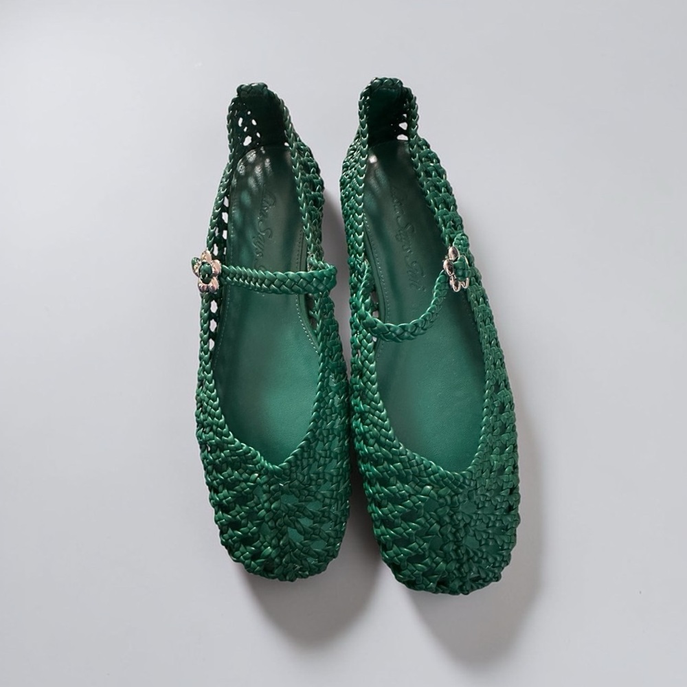 LISA SAYS GAH Candice Shoe in Green - Picture 10 of 16